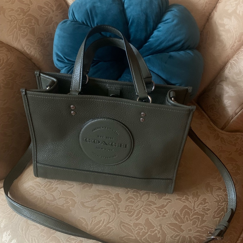 💥 Monday Sale! Ship 2-day! FAB GORGEOUS COACH DEMPSEY 22 OLIVE GREEN TOTE